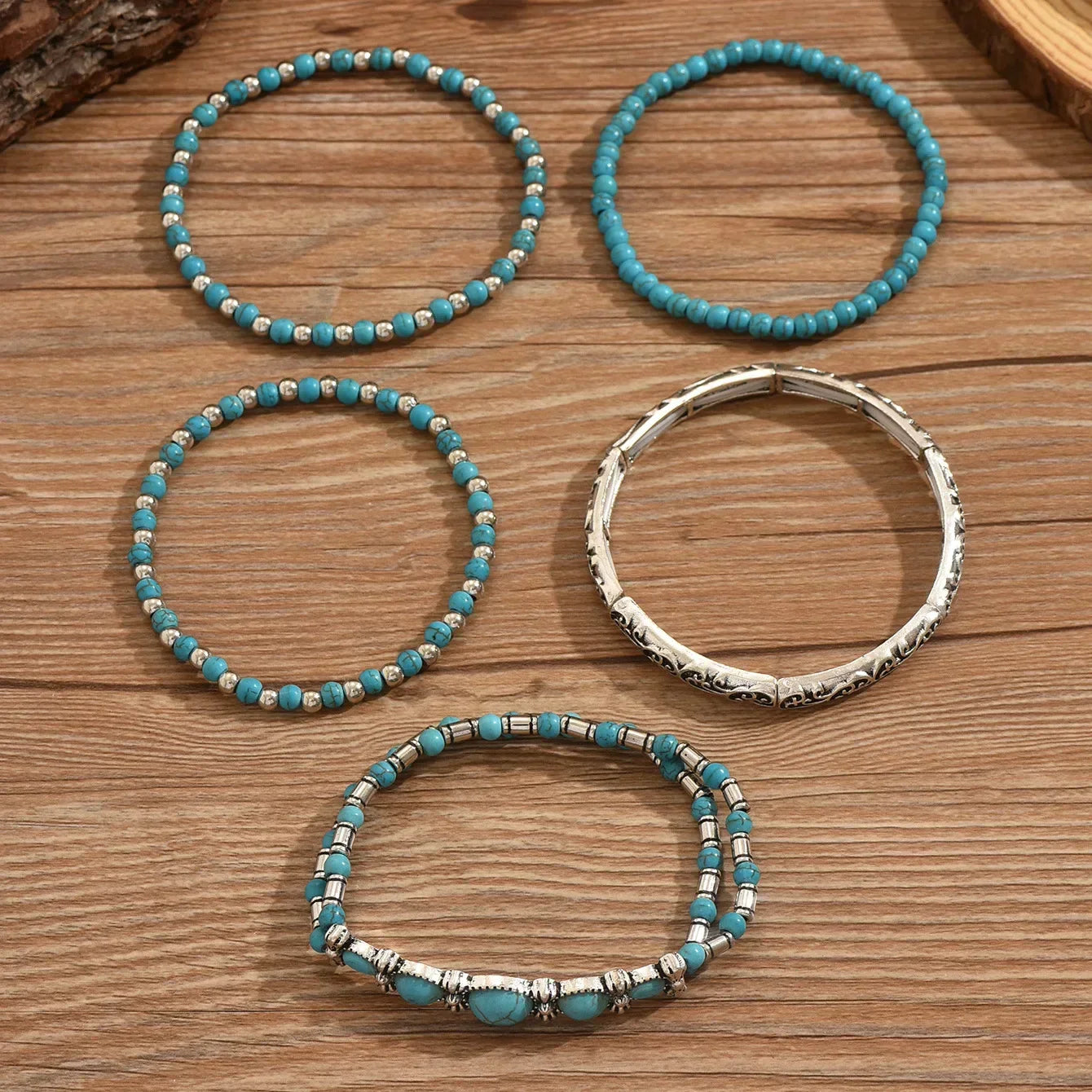 Lot de bracelets bohèmes avec des perles turquoises