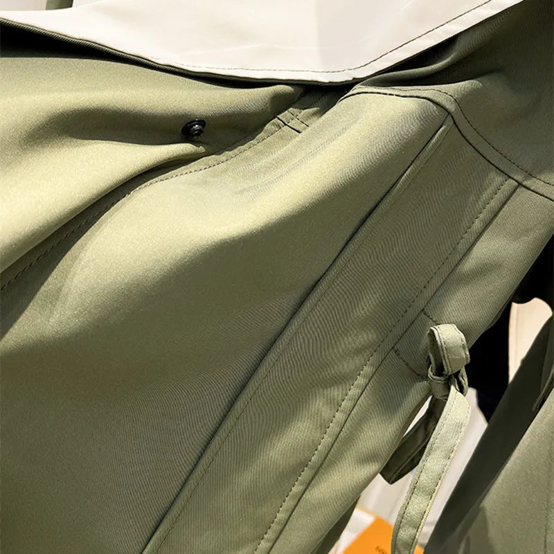 Veste élégante Danoir Paris Alvienne avec protection contre le vent et les intempéries, coupe moderne et finition soignée.