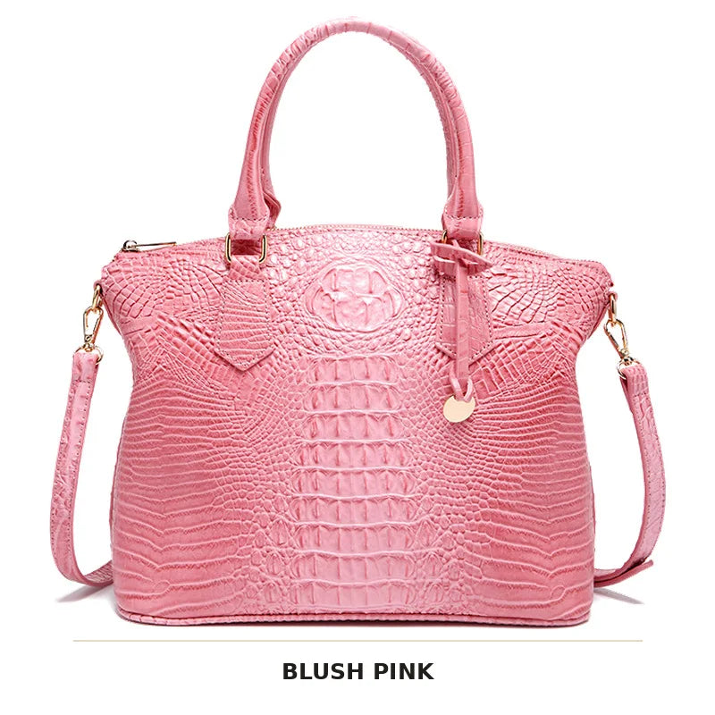 Sac à main vintage pour femme Danoir Paris avec imprimé crocodile, en cuir élégant et sophistiqué.