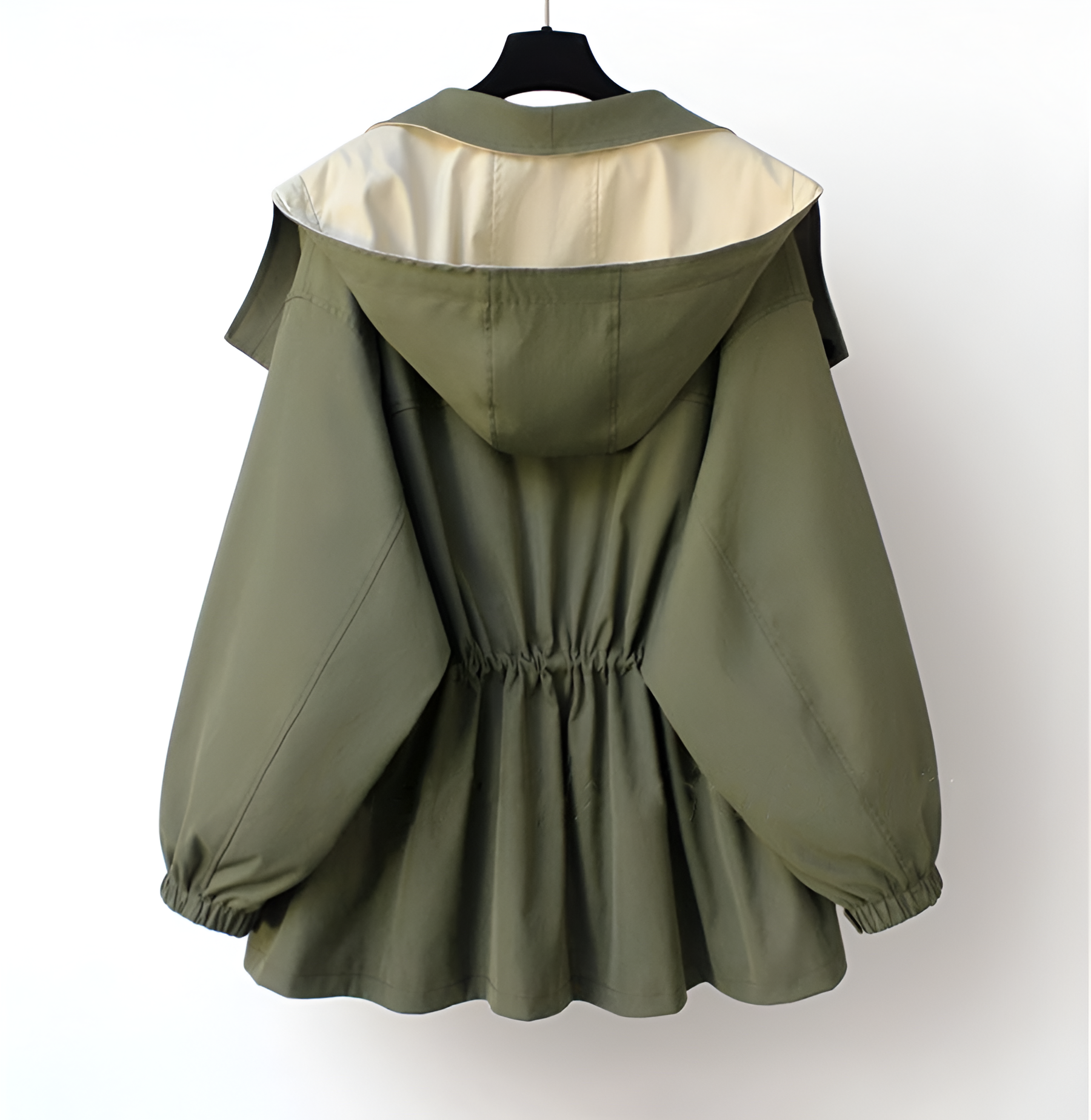 Veste élégante Danoir Paris Alvienne, coupe raffinée avec protection contre le vent et les intempéries, tissu imperméable.
