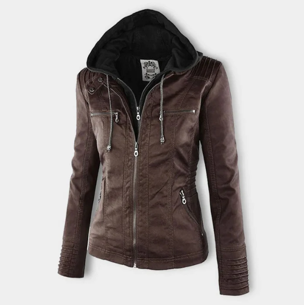 Veste confortable Charlotte™ de Danoir Paris, en tissu doux, portée décontractée avec col et détails modernes.