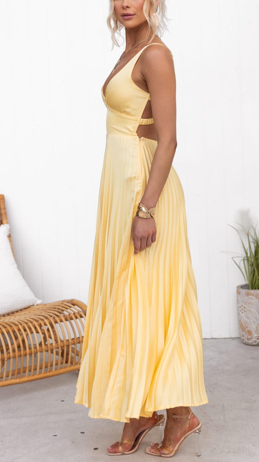 Aby - Élégante Robe Longue Plissée
