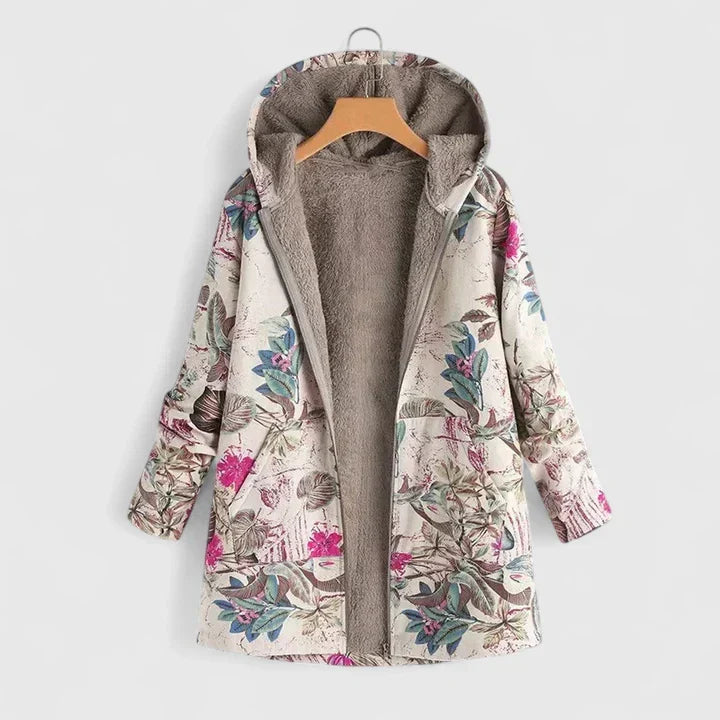 Veste confortable Florenziah Danoir Paris en tissu doux, portée sur un mannequin, style décontracté et élégant.