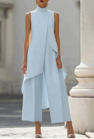 Ensemble femme Catalina Danoir Paris avec haut à col haut et pantalons palazzo, look élégant et moderne.
