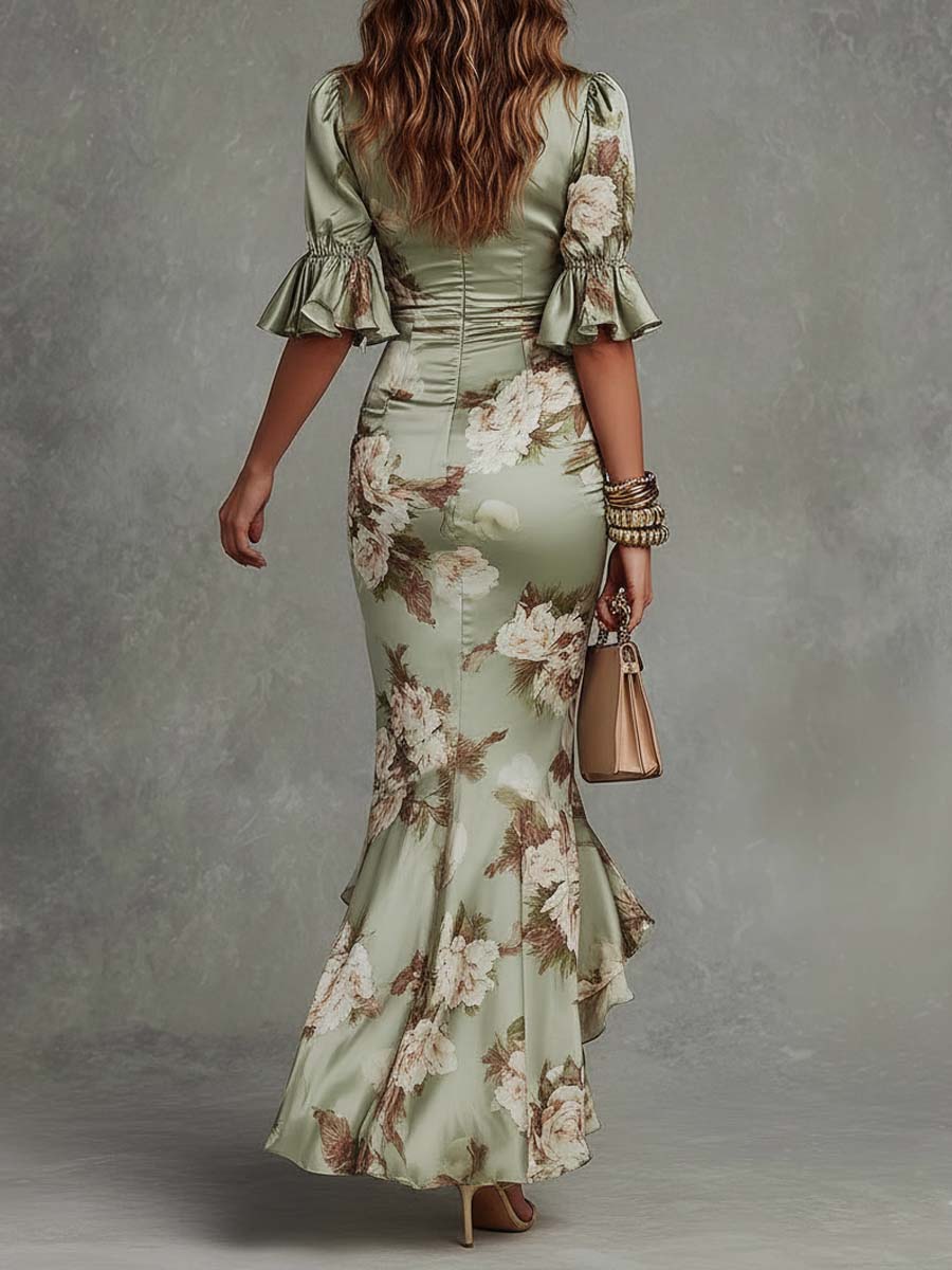Robe longue asymétrique en satin à volants floraux verts, encolure en V et manches cloche