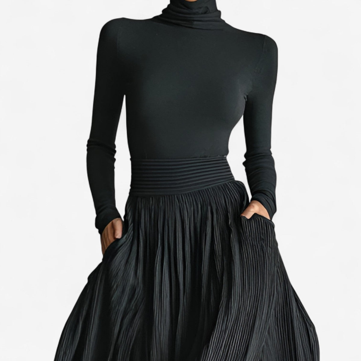 Robe maxi taille haute Rachel de Danoir Paris, élégante et fluide, en tissu léger, portée sur mannequin.