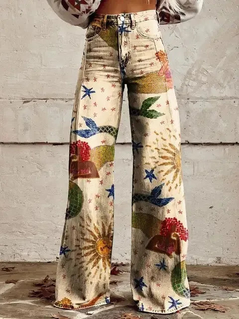 Pantalon floral décontracté et élégant Azly de Danoir Paris, tissu léger avec motif floral coloré, porté avec style.