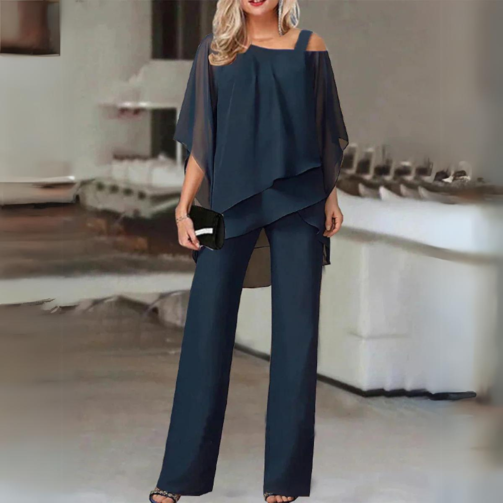 Ensemble élégant et confortable Novi de Danoir Paris, comprenant un haut et un pantalon en tissu doux et stylé.