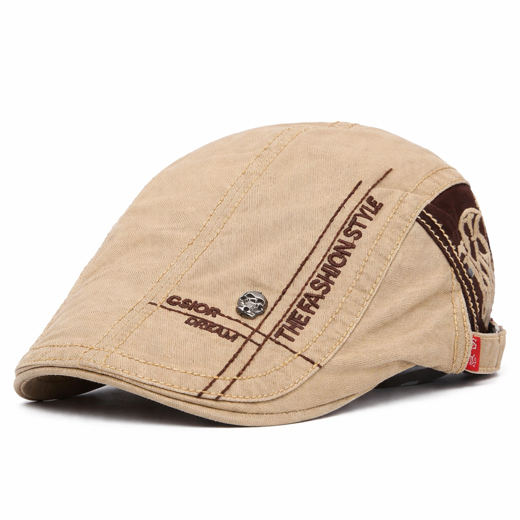 Casquette en denim beige avec broderie Ivy, style été pour chien, par Danoir Paris.