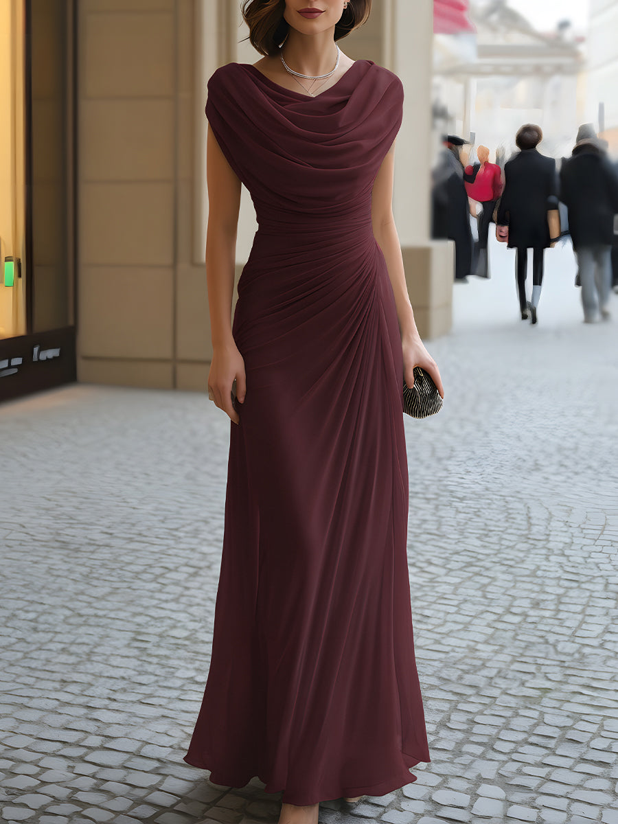 Robe maxi beige Jilliann™ de Danoir Paris, tissu fluide, coupe élégante, portée en occasion spéciale, vue de face.