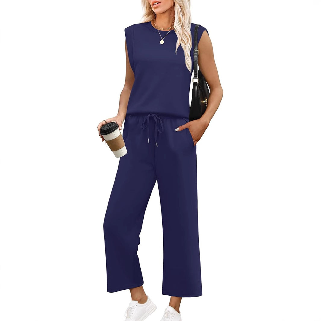 Ensemble confortable et chic Leyla de Danoir Paris, vêtements en tissu doux, style élégant et décontracté pour femme.