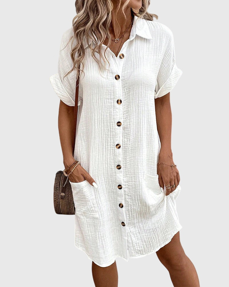 Robe confortable Caroline de Danoir Paris, en tissu doux, portée sur mannequin, style décontracté et élégant.