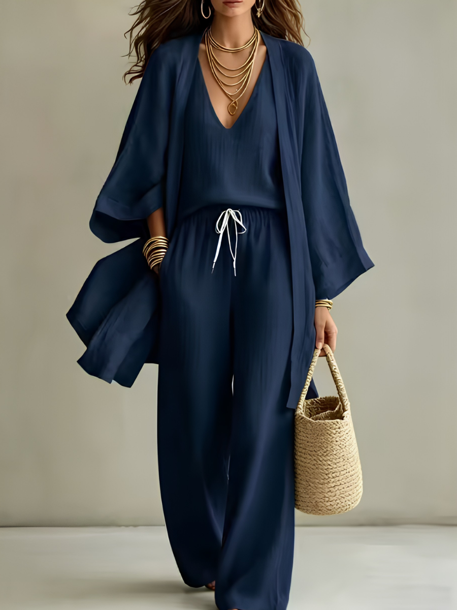 Ensemble homewear 3 pièces en lin blanc Isabelle Danoir Paris, costume décontracté confortable pour la maison.
