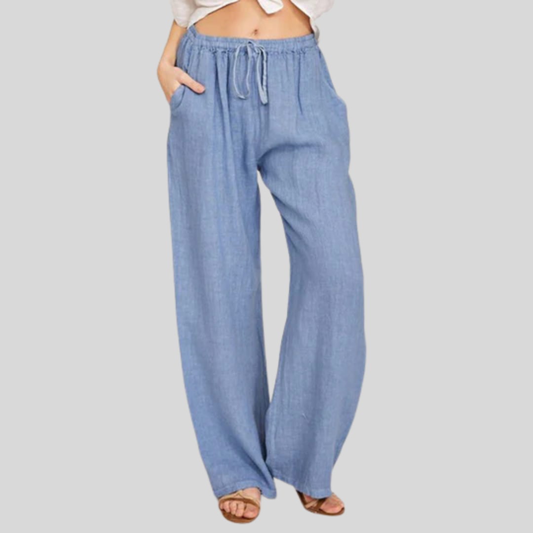 Pantalons confortables Danoir Paris Enara avec corde, coupe décontractée et tissu doux, pour un style casual et confortable.