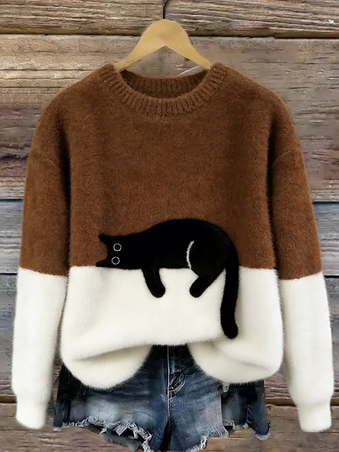 Sweat femme Danoir Paris avec motif de chat, pull confortable en coton, gris avec design de chat mignon dessus.