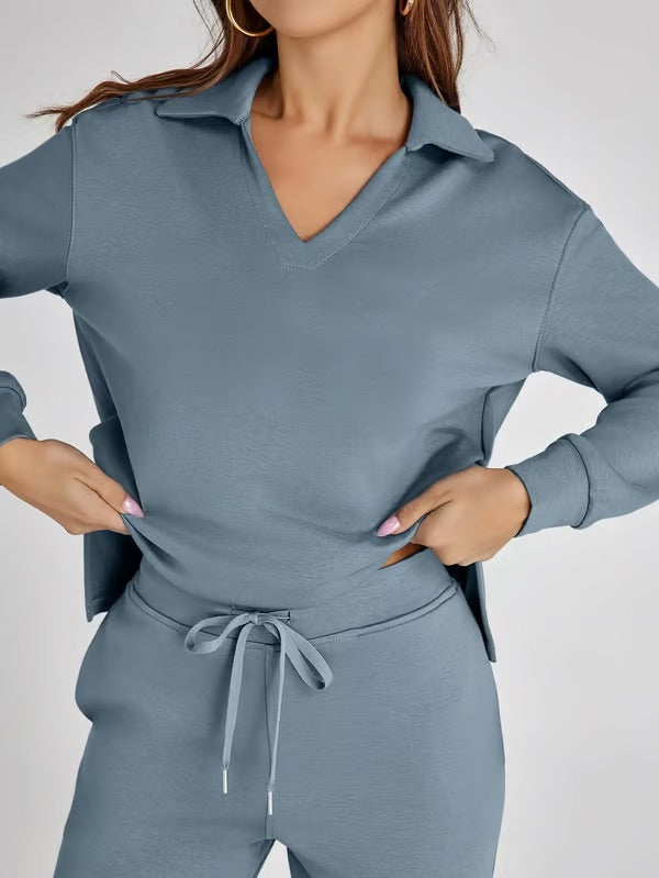 Ensemble polyvalent Chantal de Danoir Paris, vêtement élégant et confortable porté sur un mannequin.