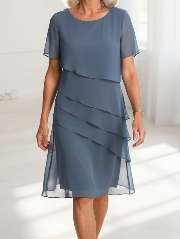 Robe fluide élégante Juliette à volants, marque Danoir Paris, avec détails en tissu léger et finition sophistiquée.