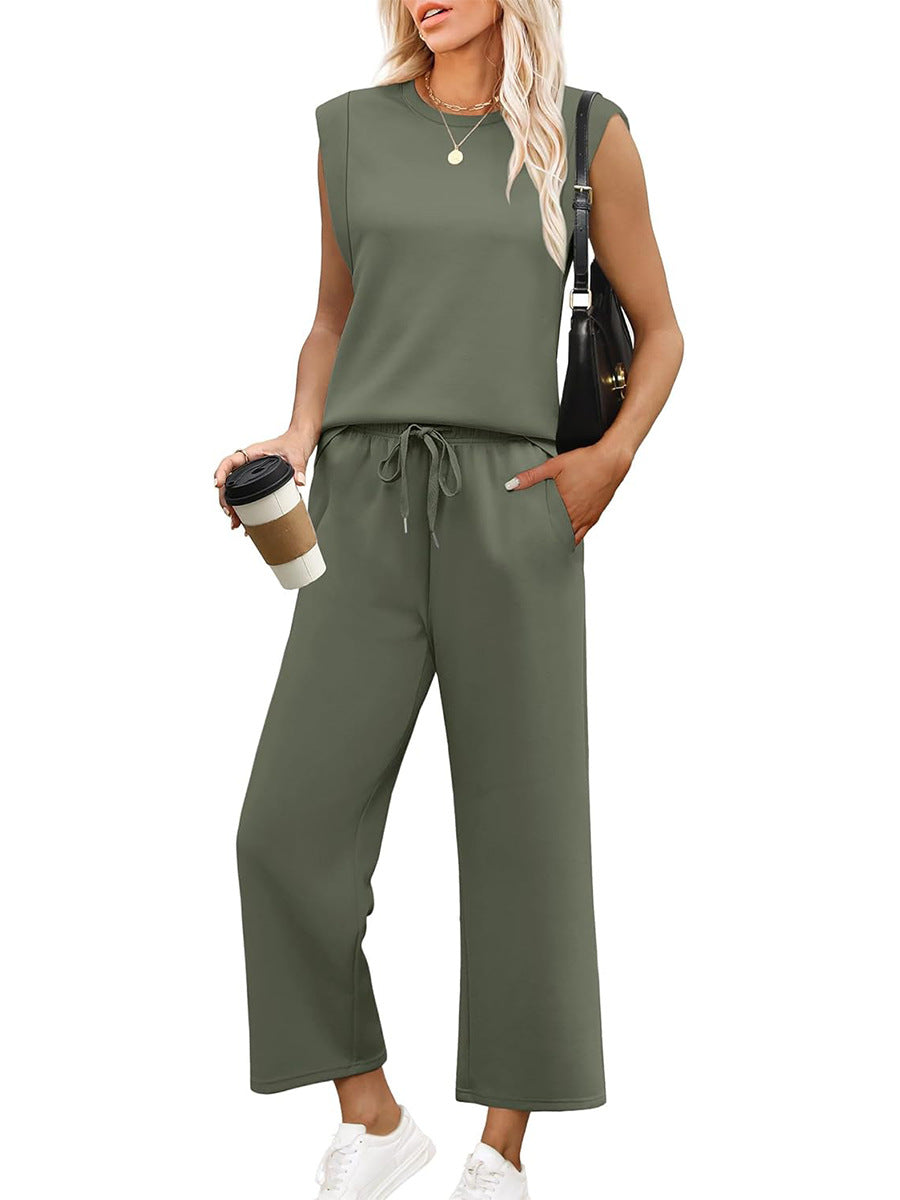 Ensemble d'été élégant Ania de Danoir Paris avec blouse légère et jupe fluide, parfait pour la saison chaude.