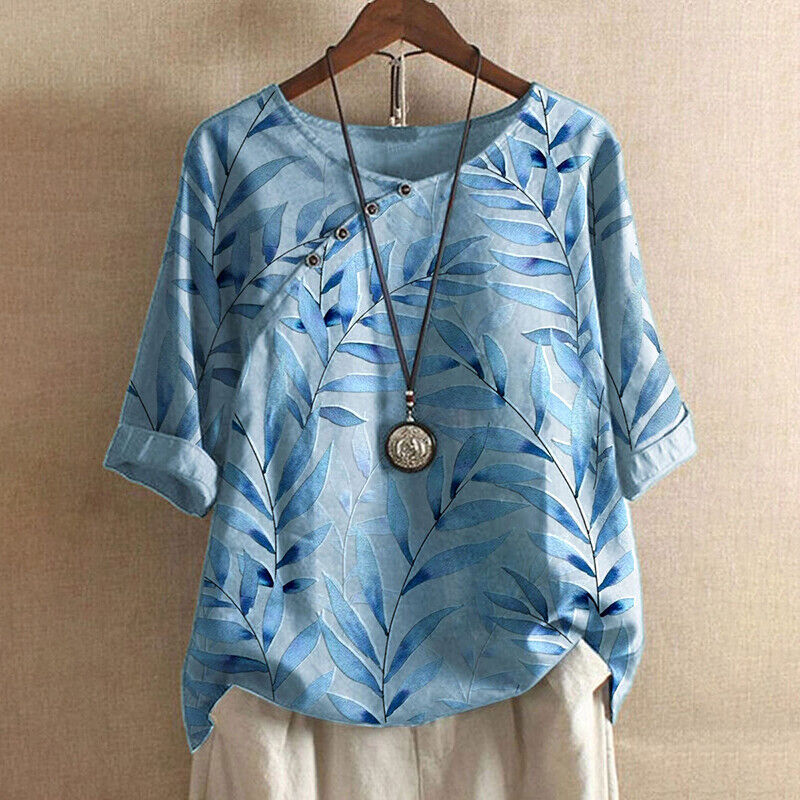 Blouse printanière Claudine de Danoir Paris avec motif floral, manches longues et coupe élégante pour femmes.