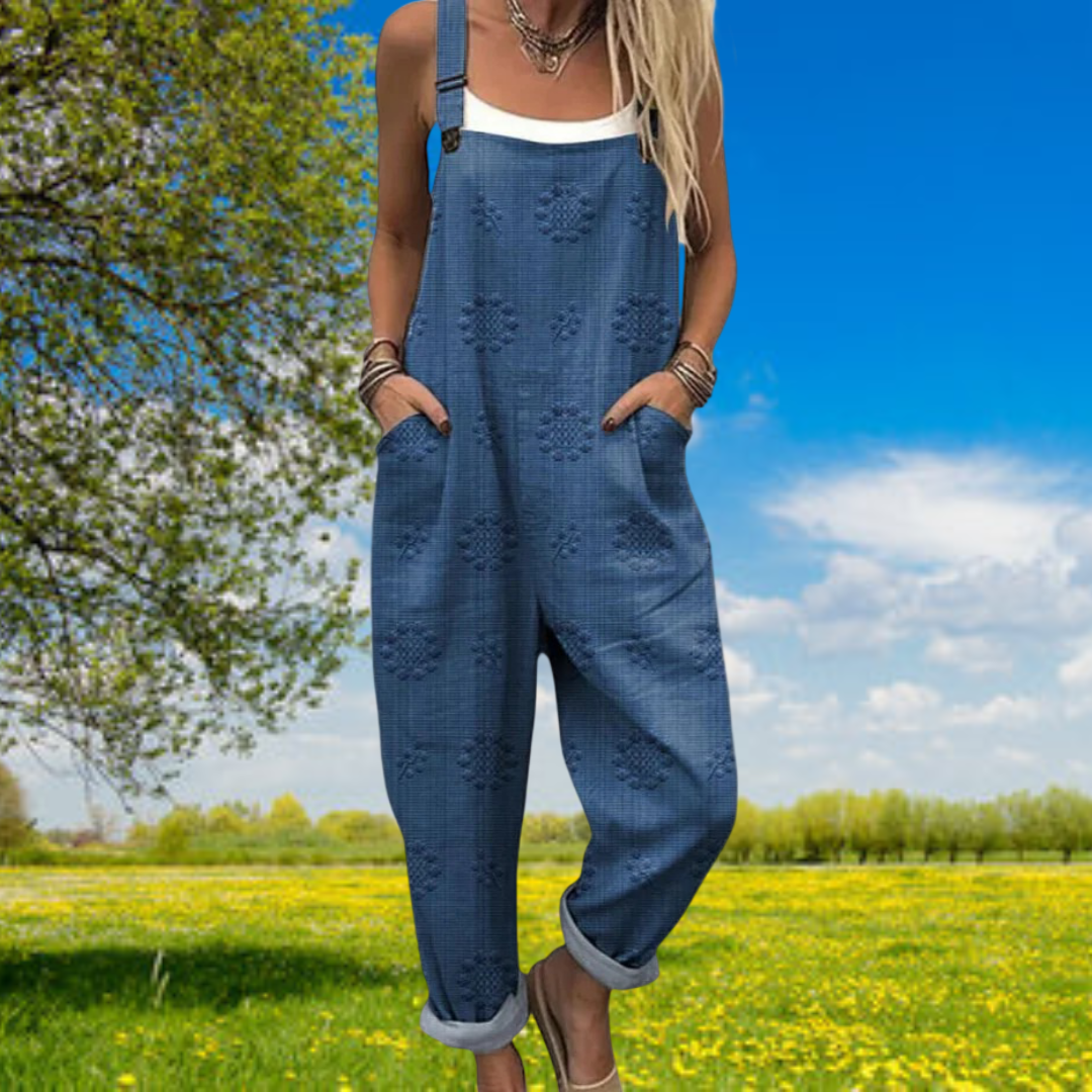 Combinaison vintage décontractée Pauline de Danoir Paris, style confortable avec détails élégants, portée en mode décontracté.