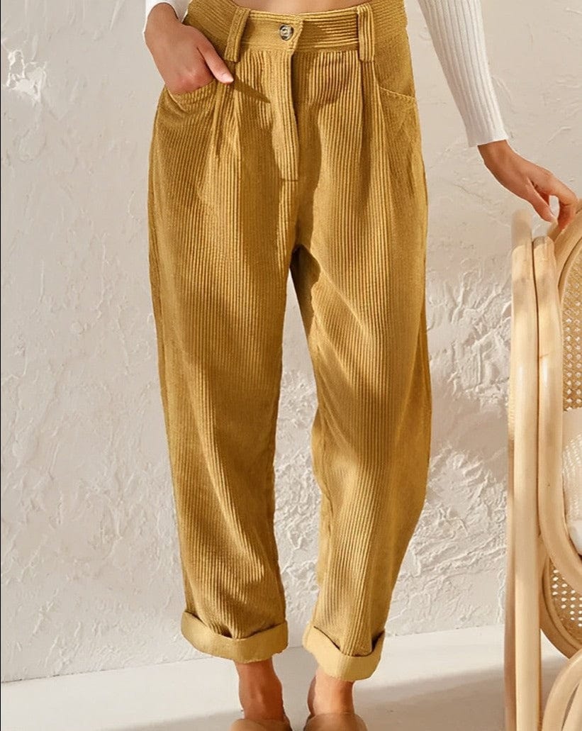 Pantalons casual intemporels Cassidy de Danoir Paris, vue de face, tissu confortable, style décontracté et moderne.