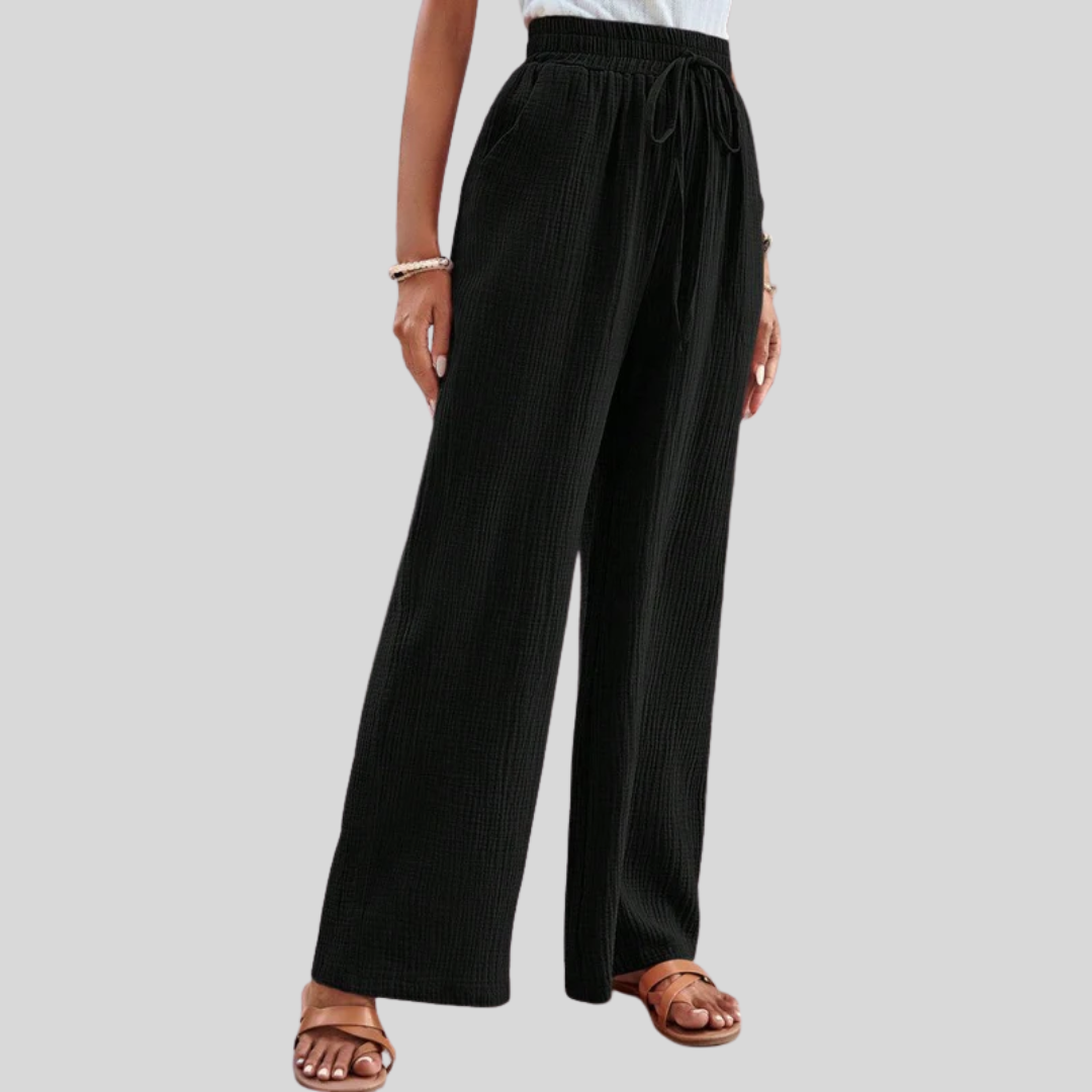 Pantalons décontractés légers Danoir Paris, style casual, tissu fluide, couleur neutre, adapté pour un look confortable.