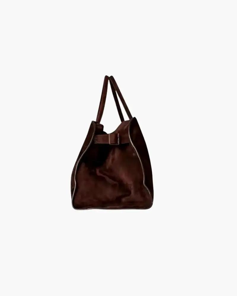 Sac en velours henné Danoir Paris avec détails élégants, visible en image.