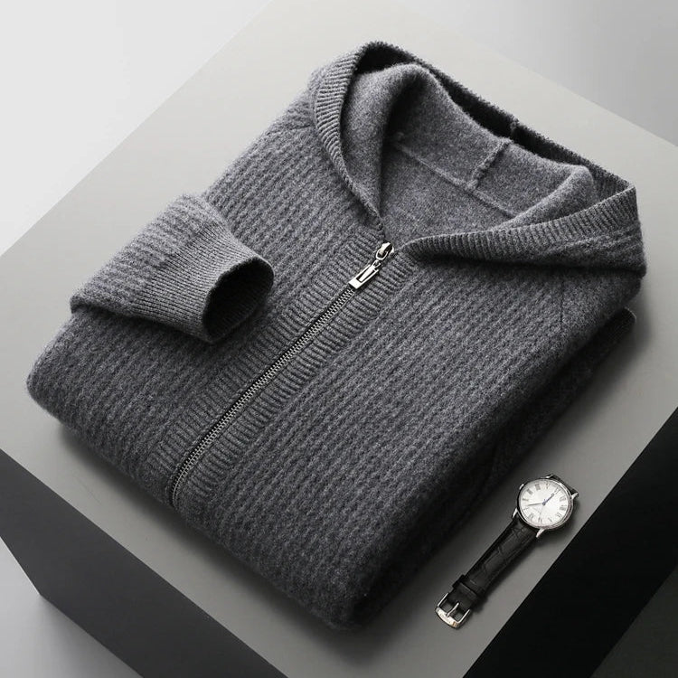 Sweat à capuche en cachemire de luxe Robin par Danoir Paris, couleur camel, tissu doux et élégant, taille XS.
