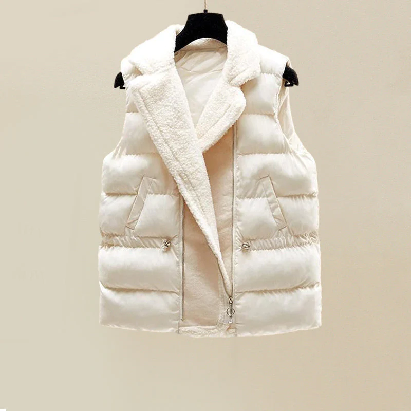Ensemble tricoté blanc pour femme Mélanie par Danoir Paris, vêtement douillet et confortable, vue de face.