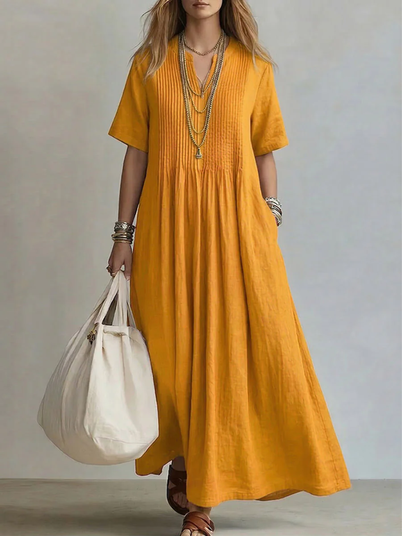 Robe Danoir Paris Sofia Confort Quotidien, tissu doux et décontracté, vue de face avec détails de la robe.