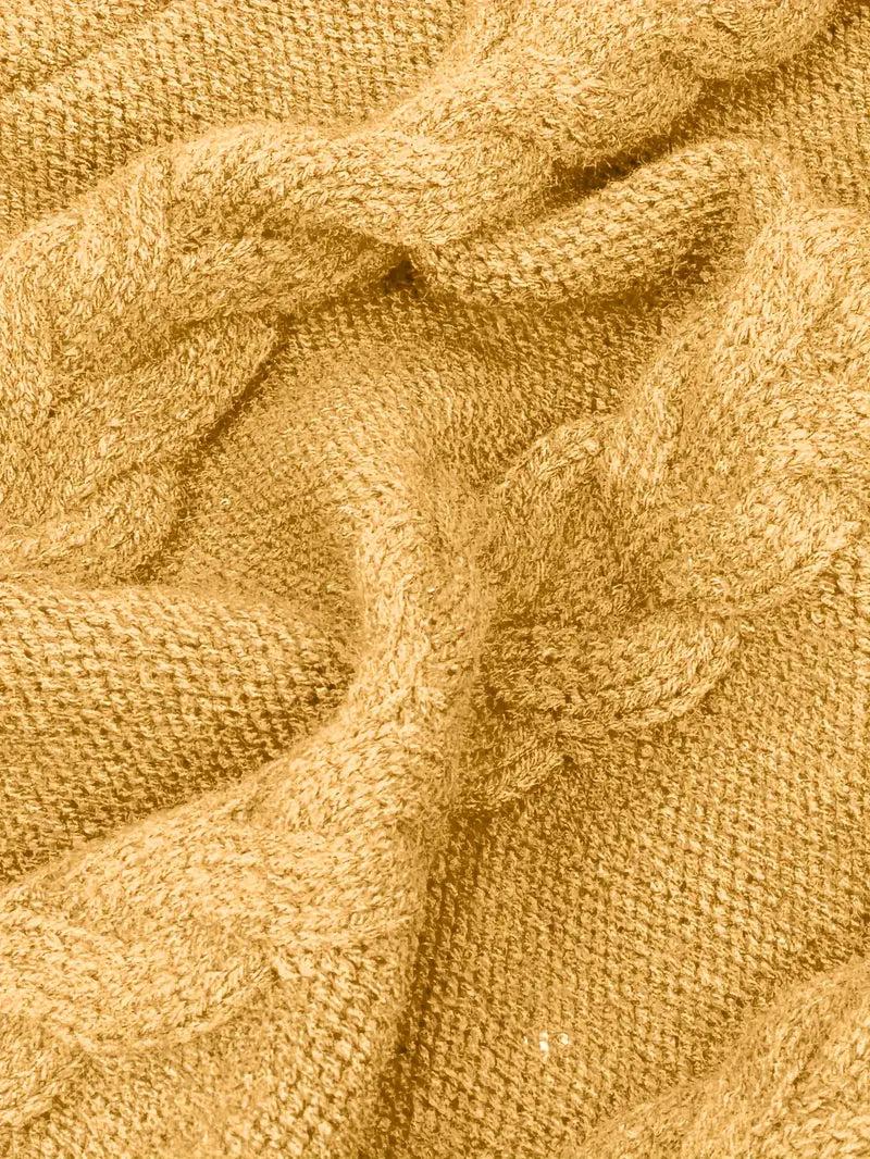 Robe turtleneck élégante Danoir Paris, modèle Narda, en tissu fluide avec manches longues et coupe sophistiquée.