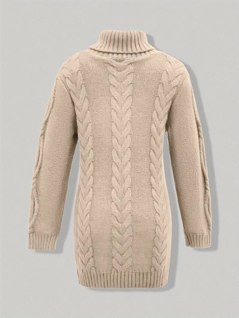 Robe turtleneck élégante de Danoir Paris, modèle Narda, en tissu fluide et sophistiqué, couleur neutre, vue de face.