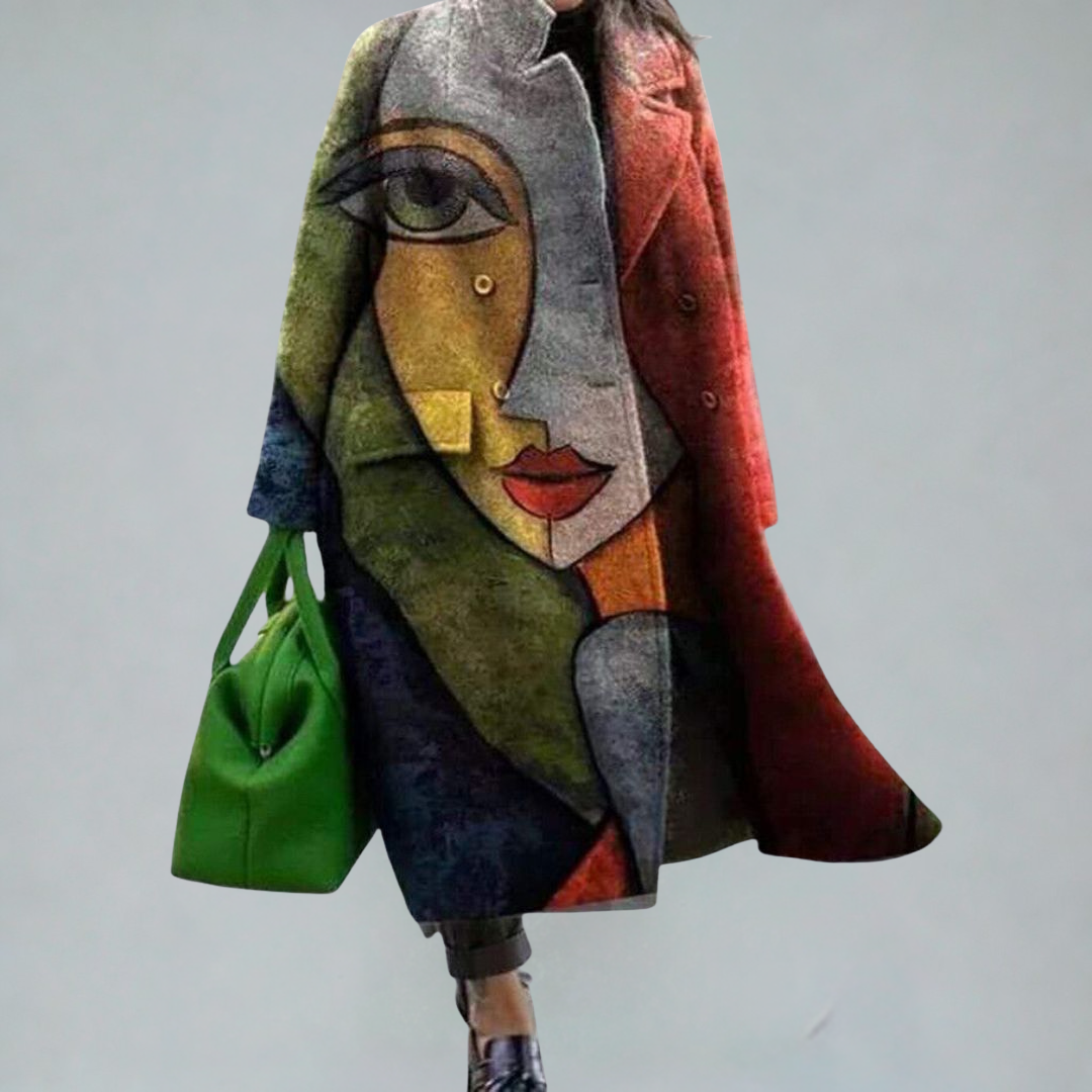 Manteau élégant Danoir Paris Evelyn, style polyvalent en tissu chic, présenté sur un mannequin avec détails raffinés.