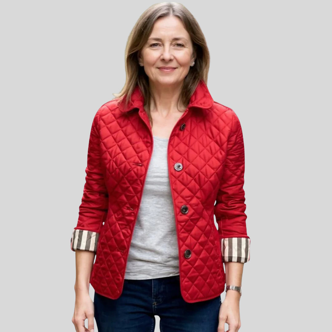 Veste matelassée élégante Danoir Paris Verity en bleu, coupe moderne, détails sophistiqués, parfaite pour un style chic.