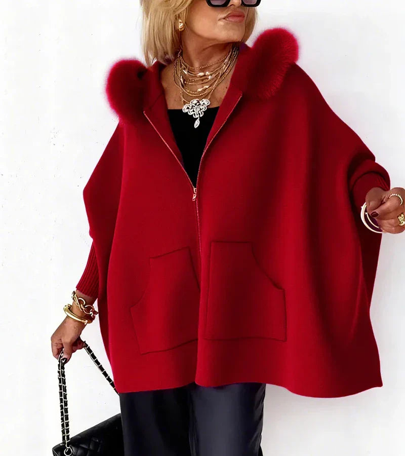 Manteau chic en fourrure Arabelle de Danoir Paris, élégant et sophistiqué, présenté en image.