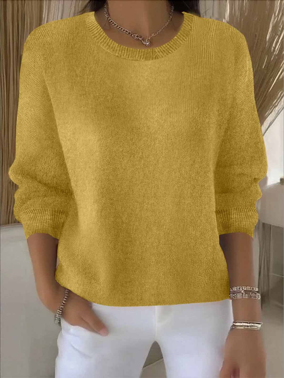 Pull doux jaune Talbot Danoir Paris, élégant et confortable, porté sur un mannequin.