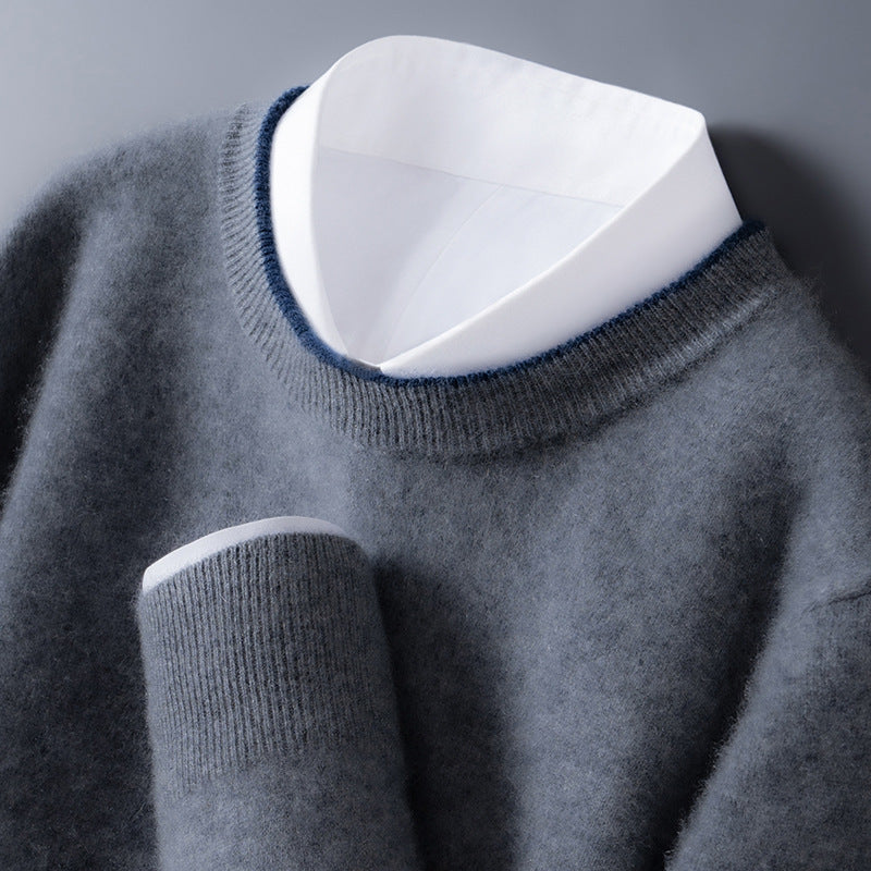 Pull en cachemire élégant Bennett de Danoir Paris, couleur neutre, finition raffinée, porté sur mannequin.