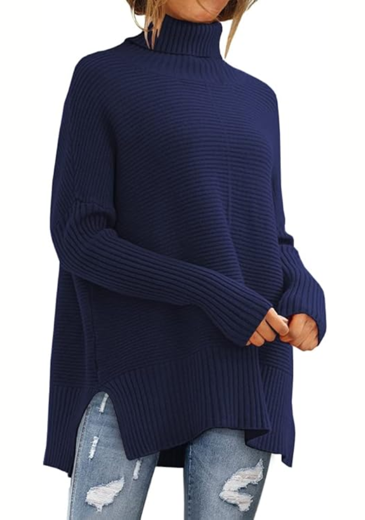 Pull roulé automnal Danoir Paris Anna, confortable, en maille douce avec col roulé, couleur neutre, porté sur mannequin.