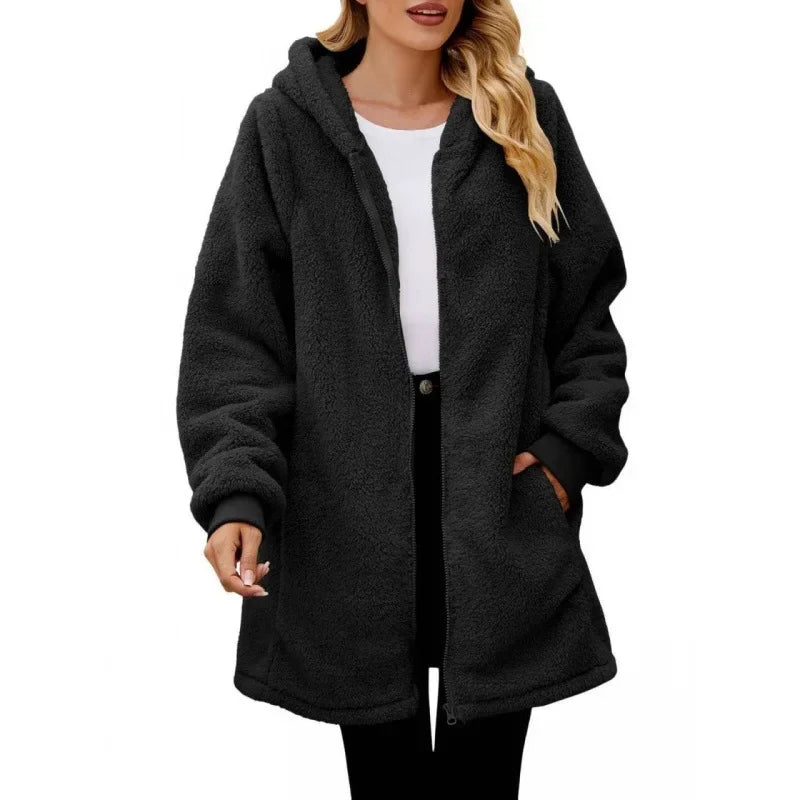 Veste chic intemporelle Annelie de Danoir Paris, style élégant, coupe classique, tissu de qualité, portée décontractée ou formelle.