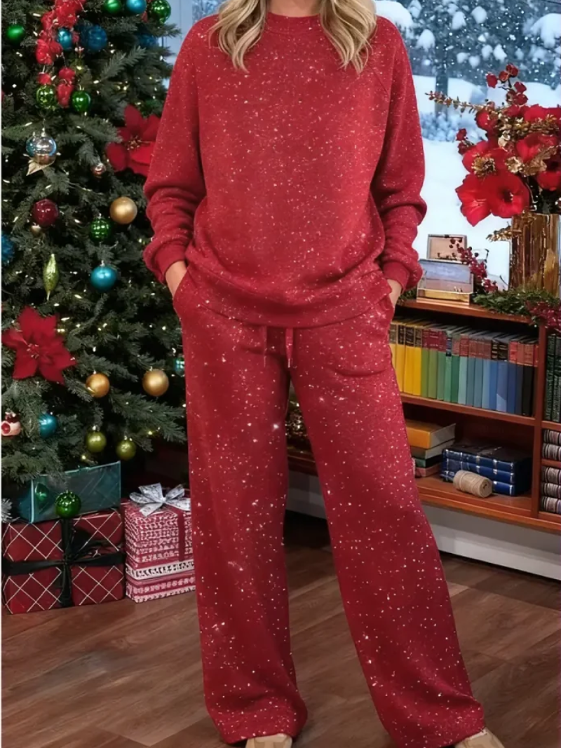 Ensemble décontracté à pois Lana de Danoir Paris, haut et pantalon confortables en tissu léger, look chic et décontracté.