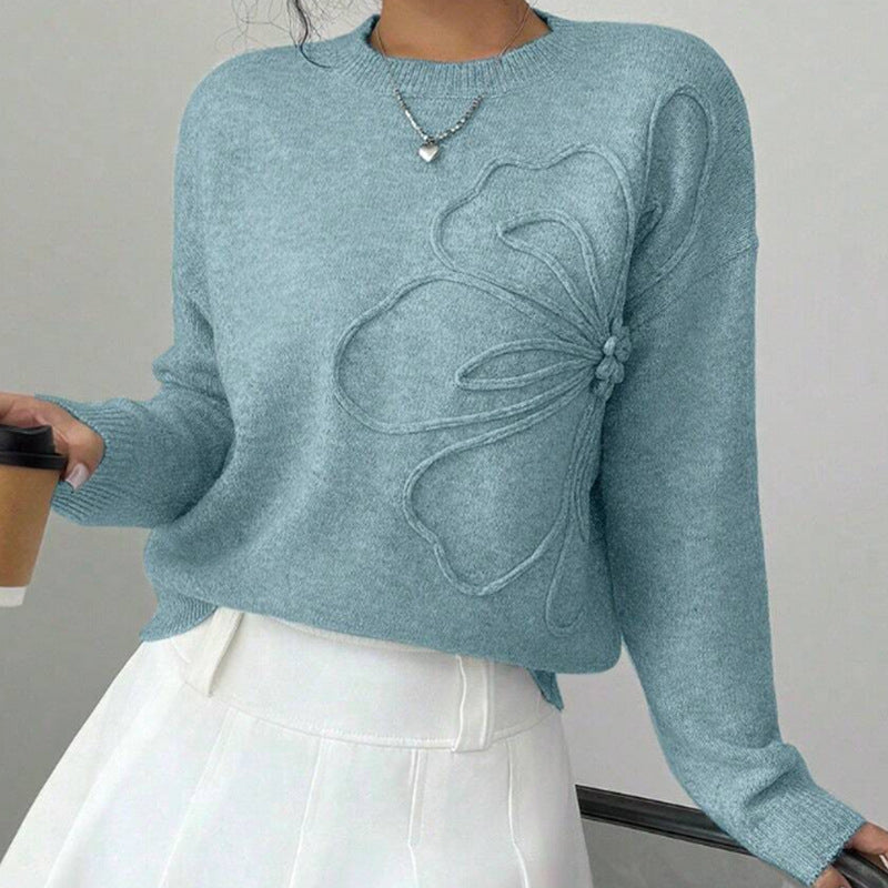 Pull élégant Danoir Paris avec motif papillon, douceur et style, en tissu fin, porté sur un mannequin.