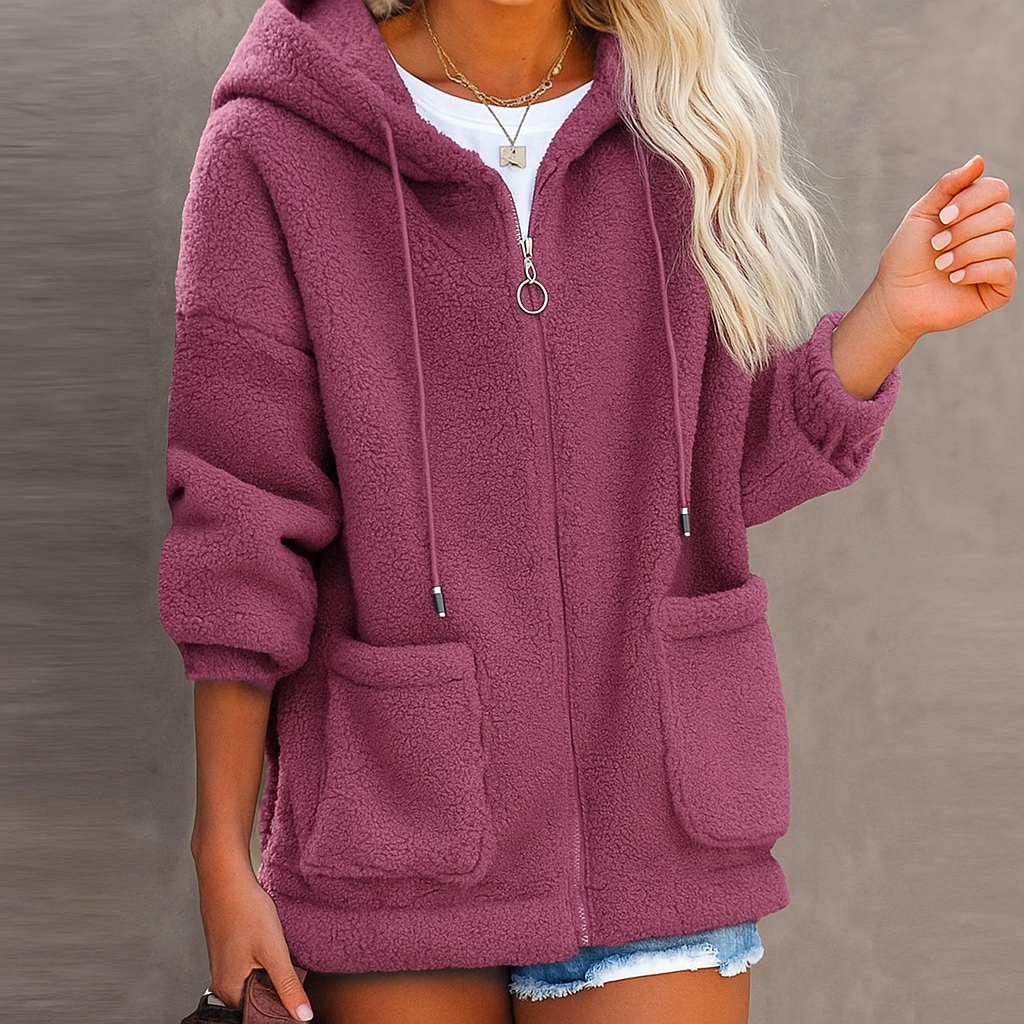 Veste en fleece élégante Nordberg Danoir Paris, avec détails modernes et finition soignée, vue de face sur fond neutre.