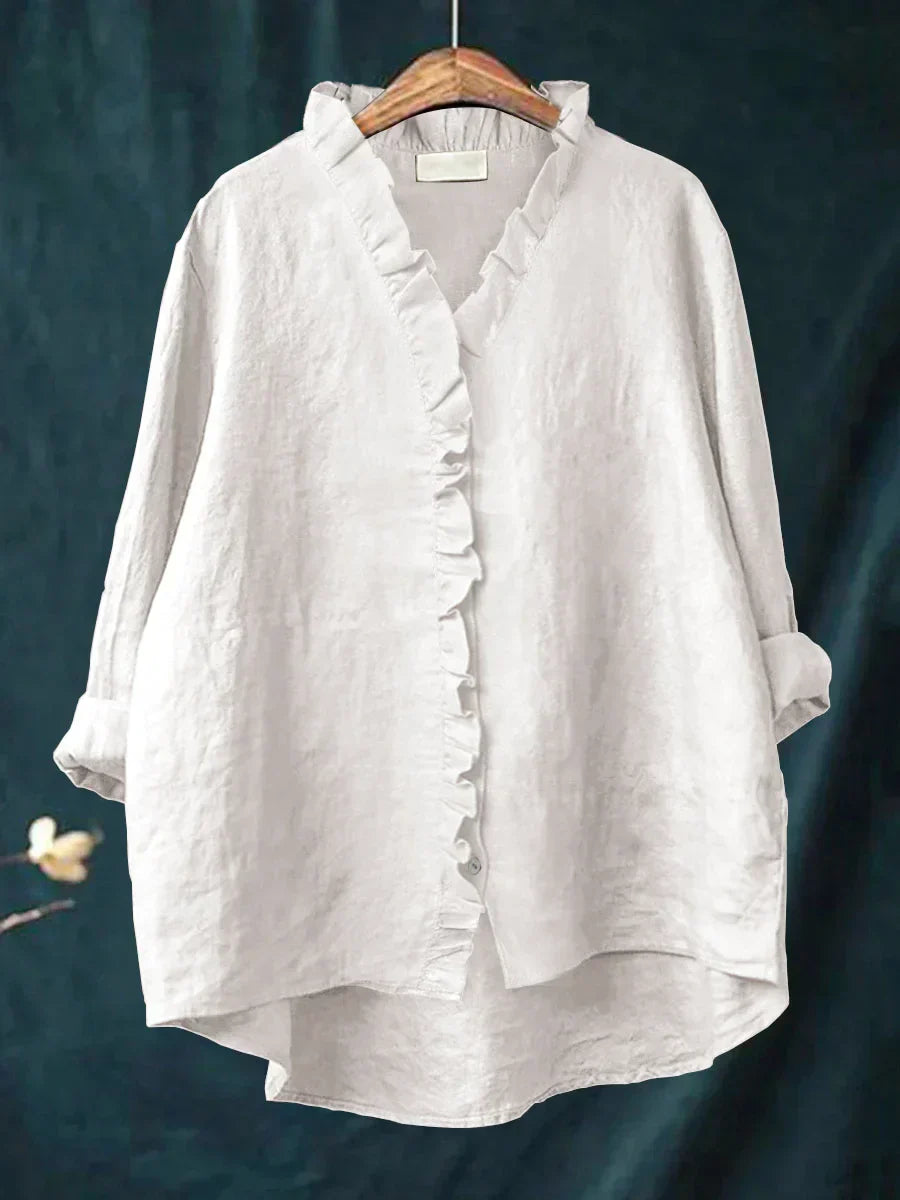Blouse légère Lily avec volants de Danoir Paris, tissu fluide et détails féminins, vue frontale.