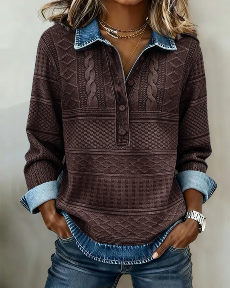 Pull décontracté en denim Sofia de Danoir Paris, vue frontale montrant le col, les manches longues et la coupe décontractée.