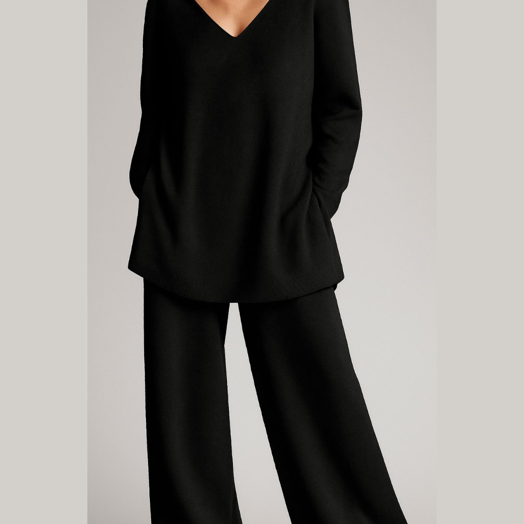 Ensemble chic et confortable Anny de Danoir Paris, vêtement élégant en tissu doux et stylé, vue de face.