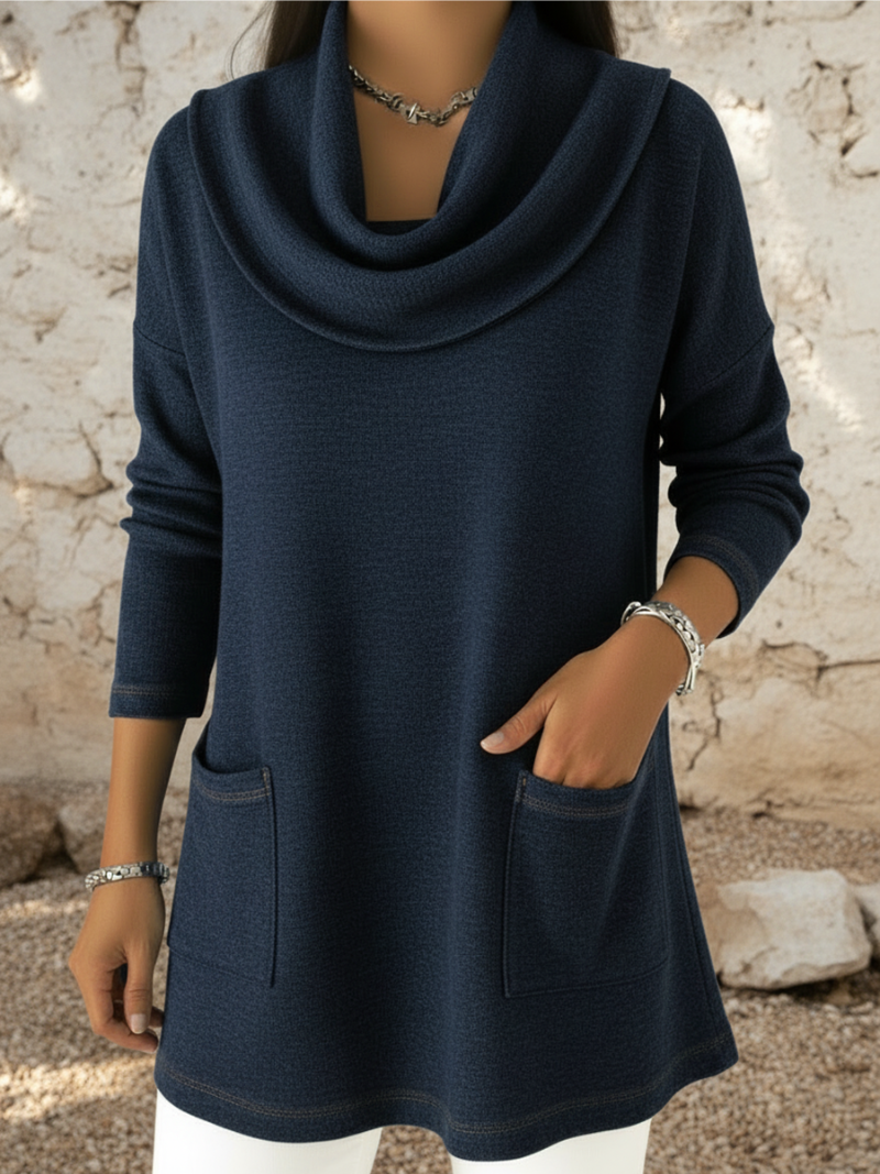 Pull confortable quotidien Sofie de Danoir Paris en maille douce, porté sur mannequin, couleur neutre, style décontracté.