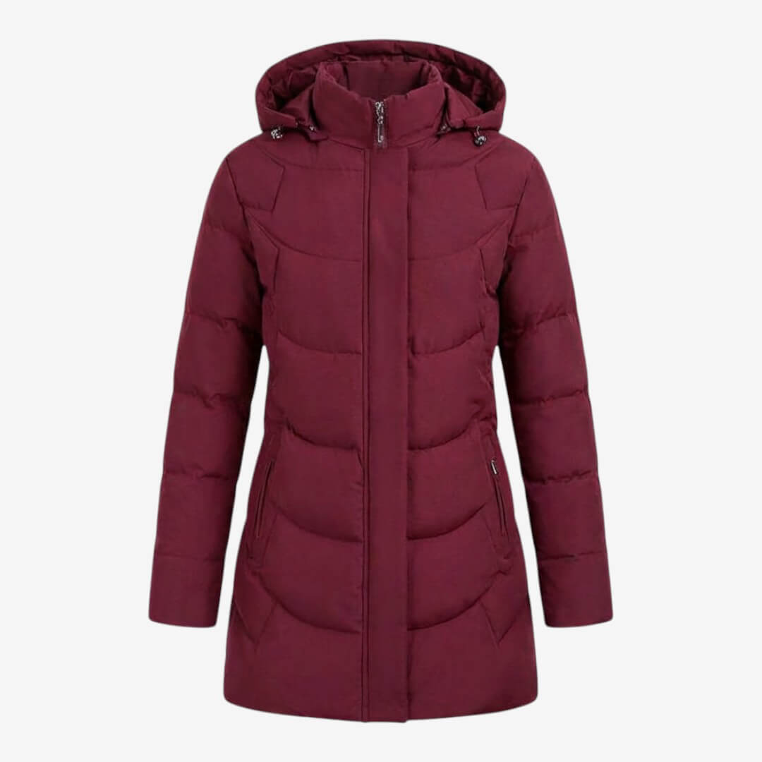 Manteau matelassé chic Adeline de Danoir Paris, élégant, avec doublure douce, en tissu noir, porté sur une mannequin.