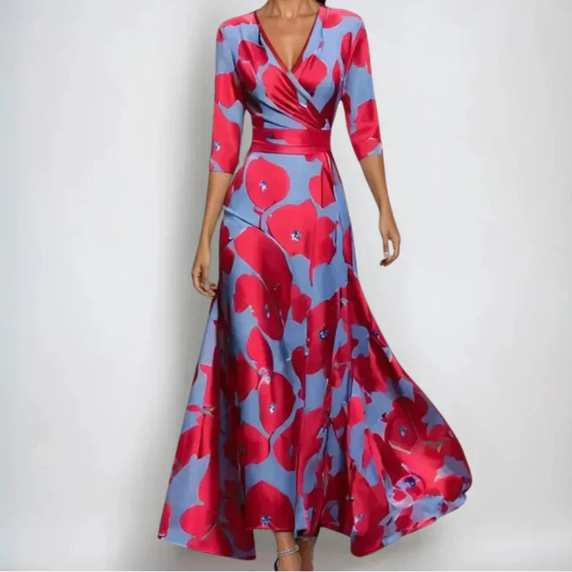 Robe florale de luxe Emily par Danoir Paris, tissu élégant avec motifs floraux, coupe sophistiquée, portée en soirée ou pour une occasion spéciale.