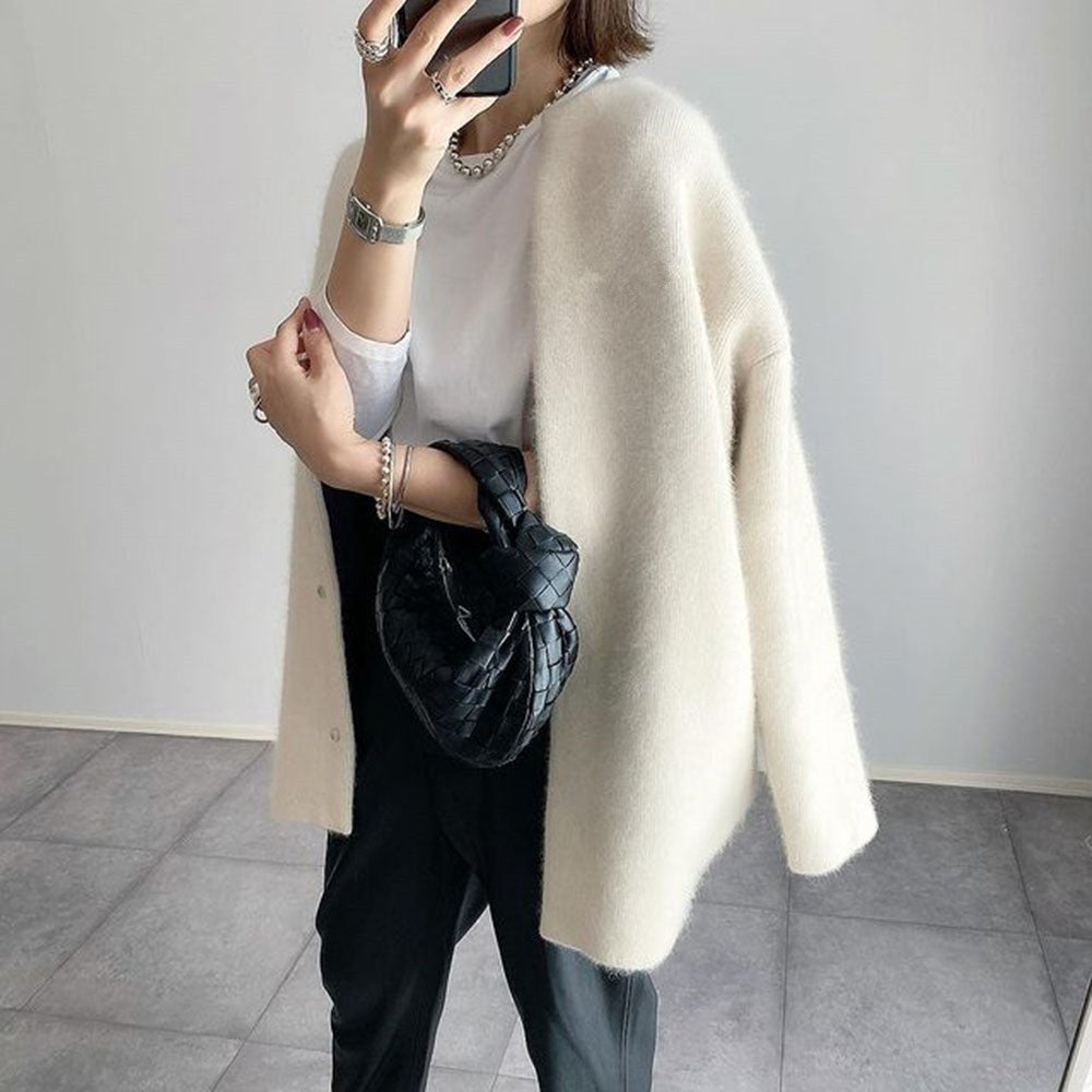 Cardigan élégant Danoir Paris Ingrid en kaki, confortable, taille XS, décontracté et chic pour un look sophistiqué.
