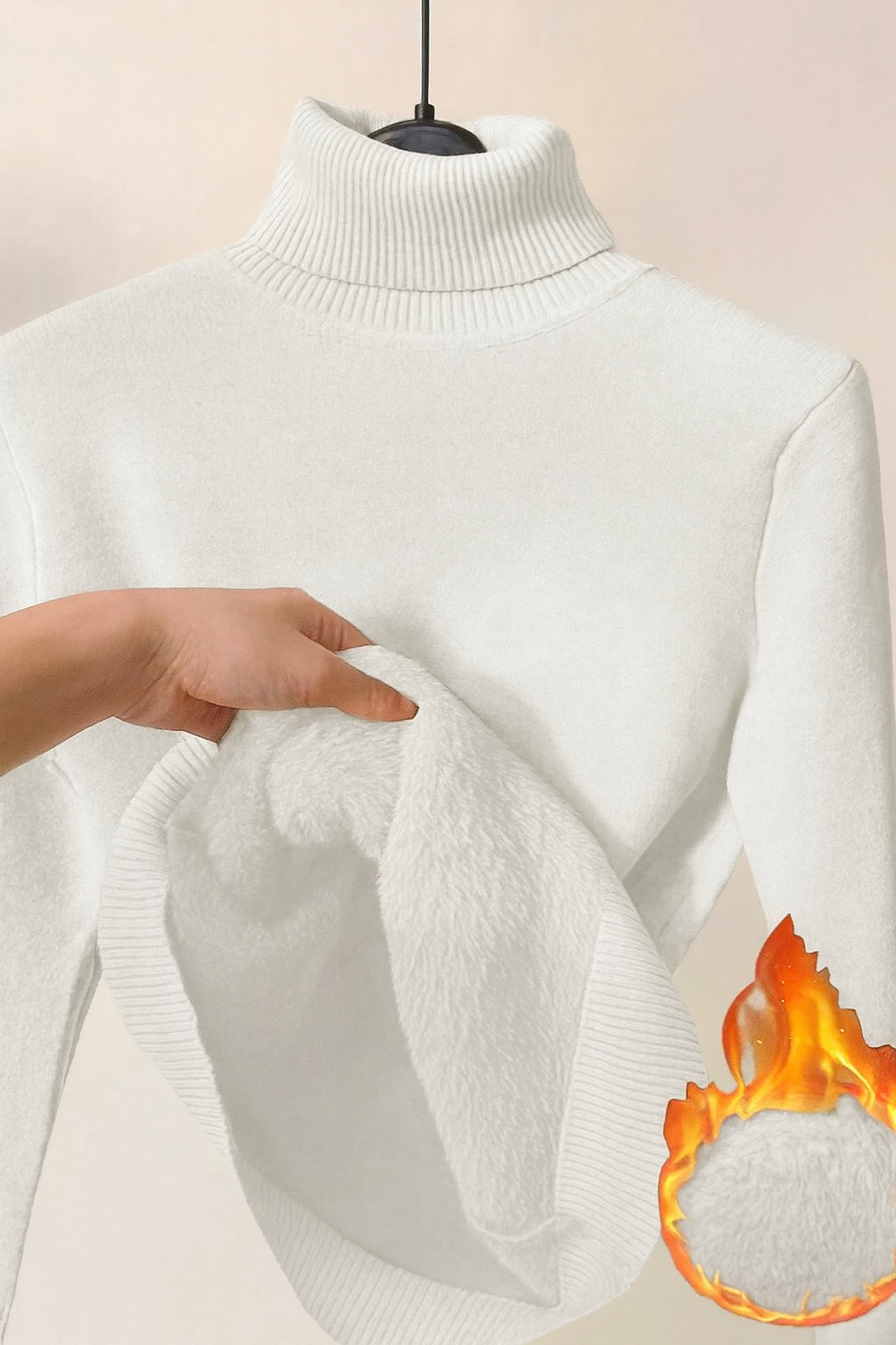 Pull doublé Sophie de Danoir Paris, élégant, en tissu doux, coloris neutre, porté sur un mannequin pour un look chic et confortable.